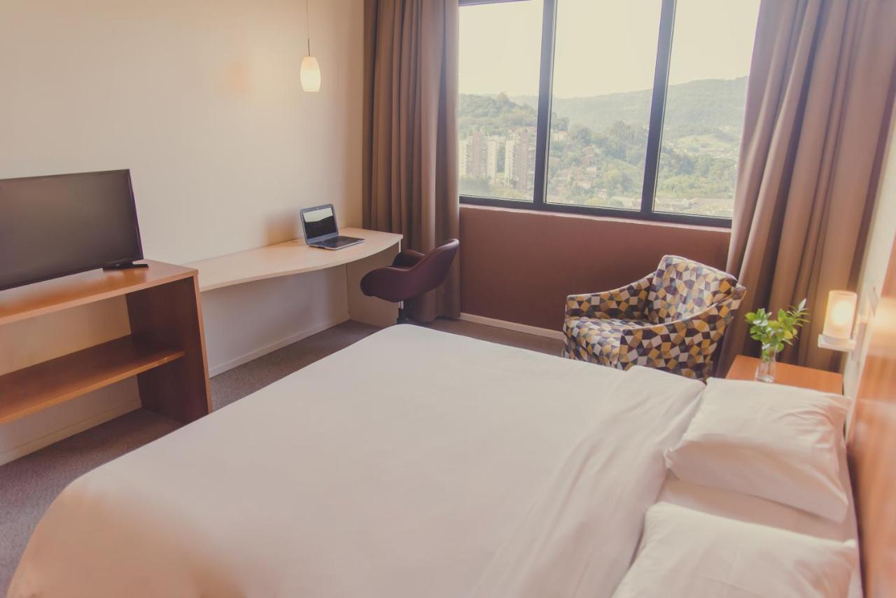 Swan Novo Hamburgo Hotel Екстериор снимка