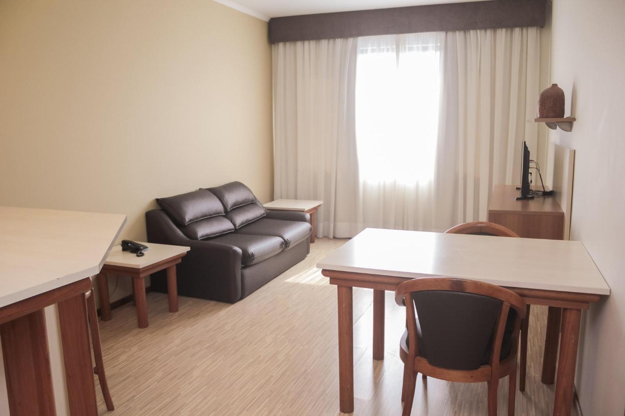 Swan Novo Hamburgo Hotel Стая снимка